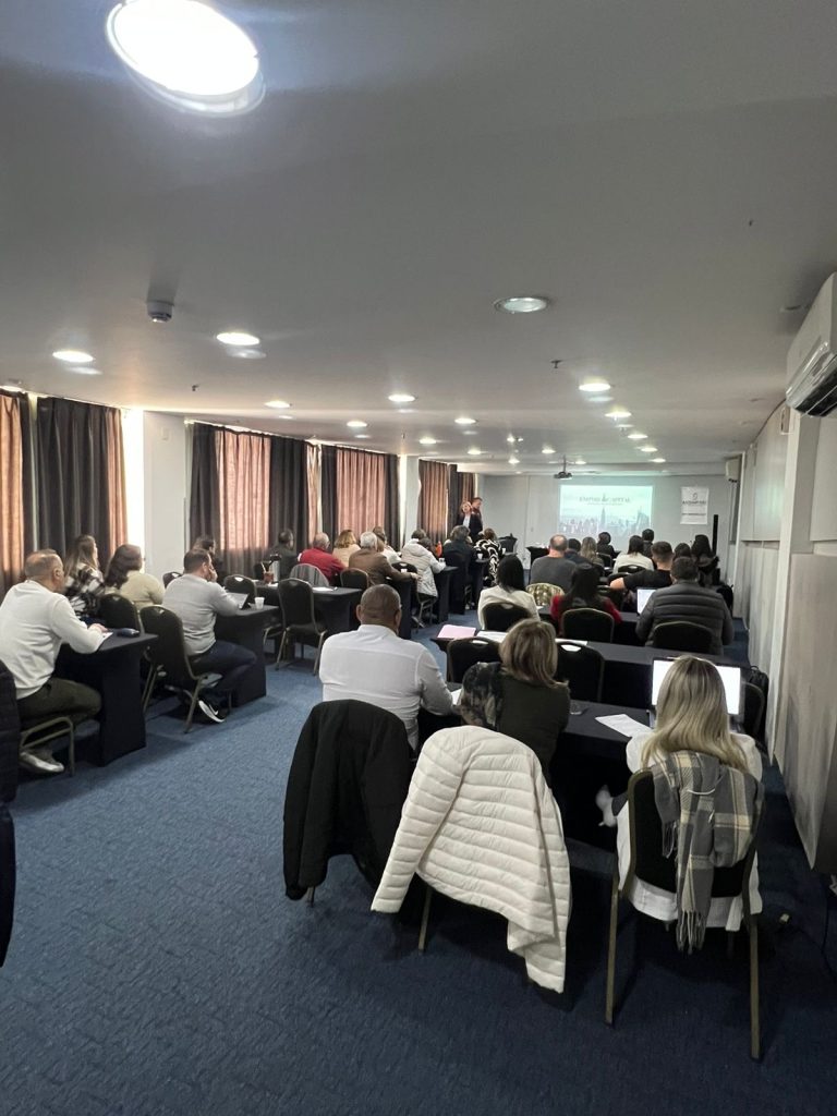 AGOSTO DE 2025 – Curso de atualização e preparatório da Certificação Profissional